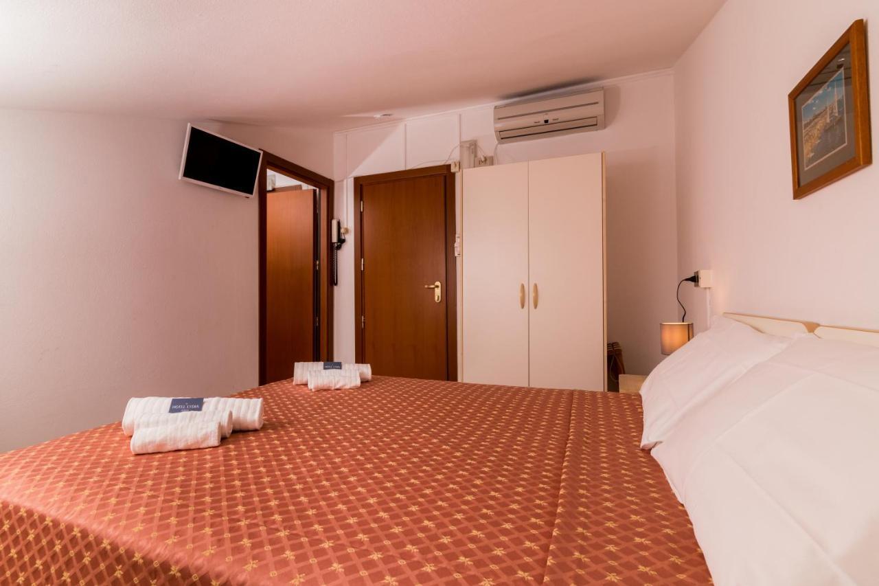 Hotel Lydia Червия Экстерьер фото
